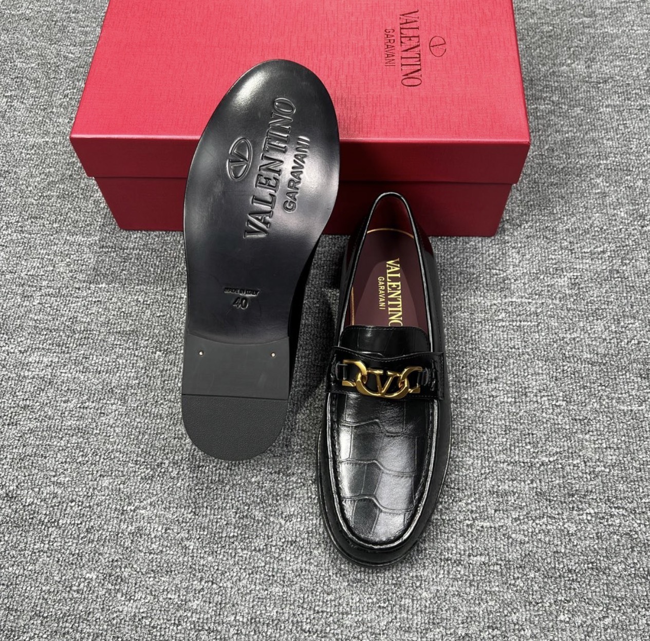 valentino shoes /sneakers-458