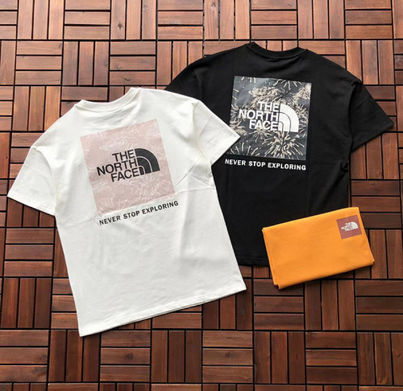 t shirts . 128 T N F T SHIRT 12022665 im 168cm 55kg i wear size M in the phot 67A5