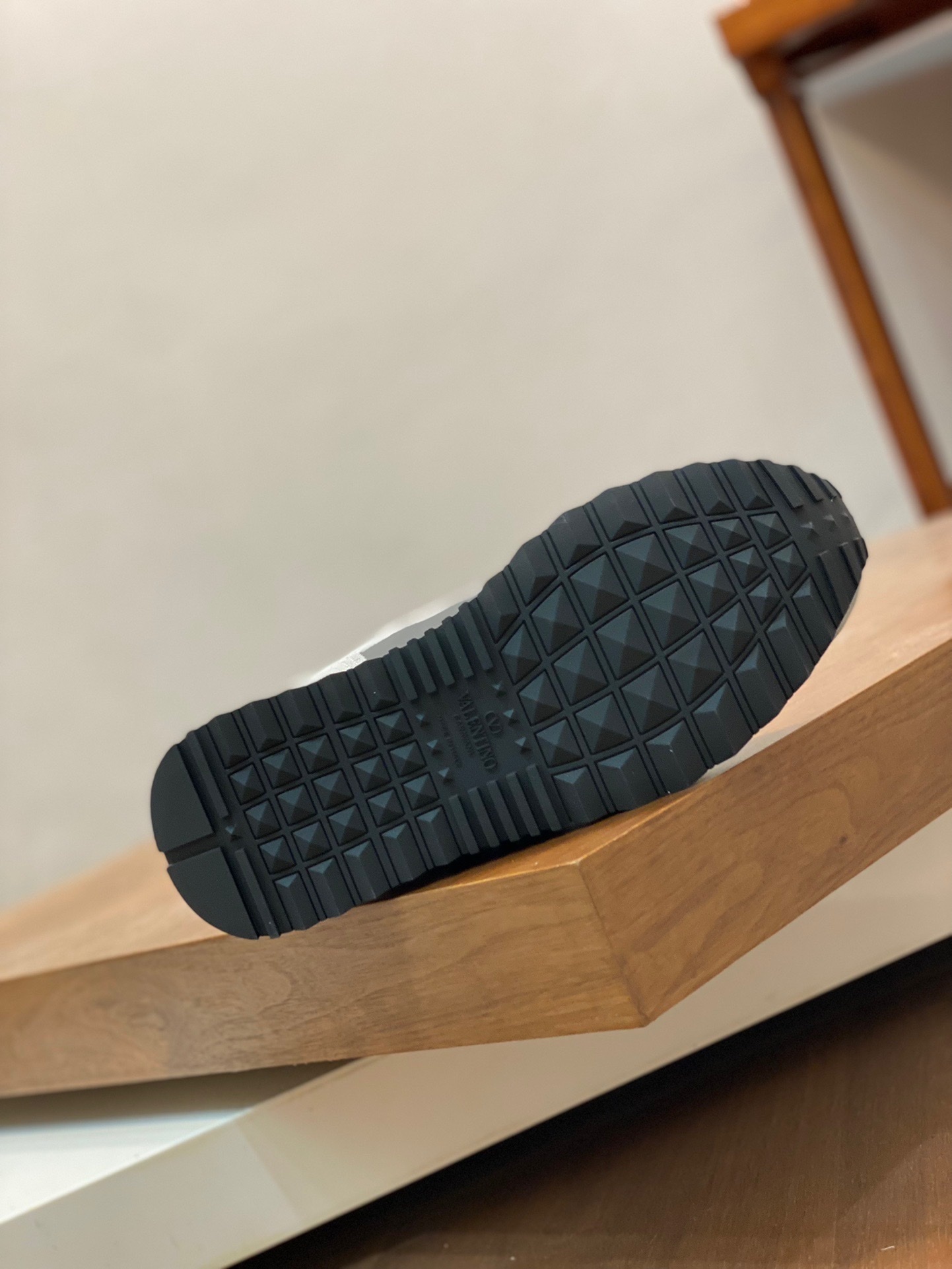 valentino shoes /sneakers-034