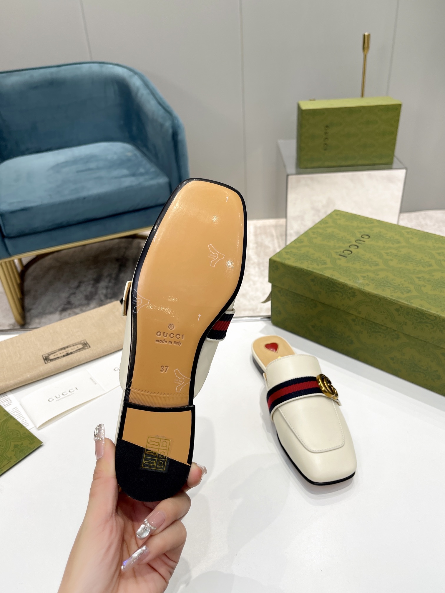 gucci shoes/sneakers-277