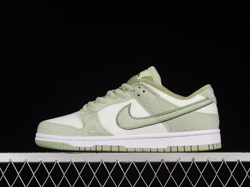 dunk 330 DQ7579 300 SB DUNK LOW HONEYDEW PHANTOM ALLIGATOR HONEYDEW WOMAN 36 39 MAN 40 45 0FD