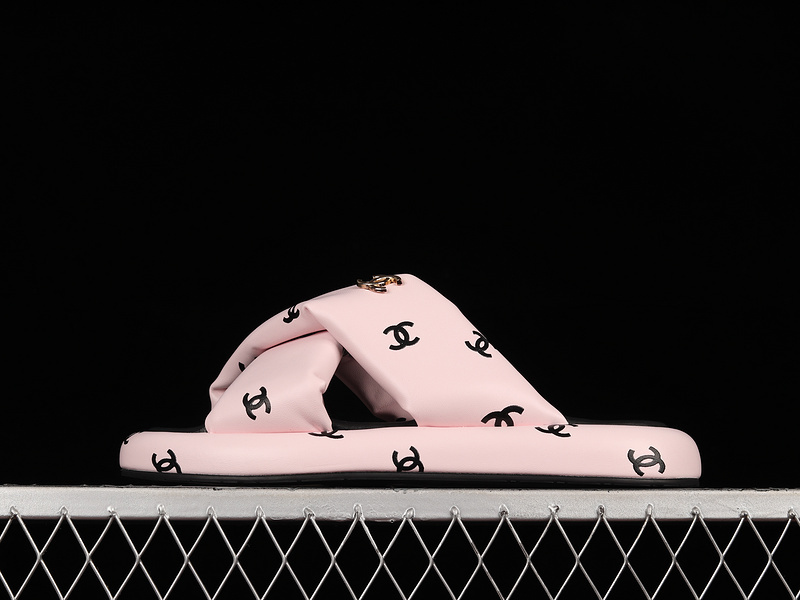 Sandal 【300】[CHA﹡NEL 22 PLATFORM SLIP-ON SLIPPERS PINK∕PINK∕BLACK]-[WOMAN︰35-40] 56CE