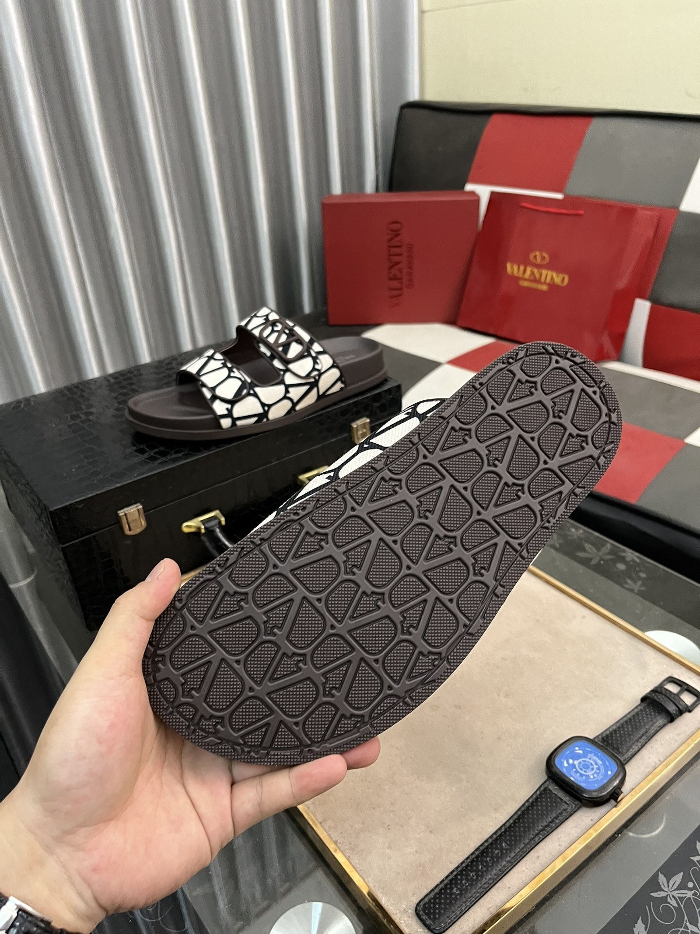 valentino shoes /sneakers-527