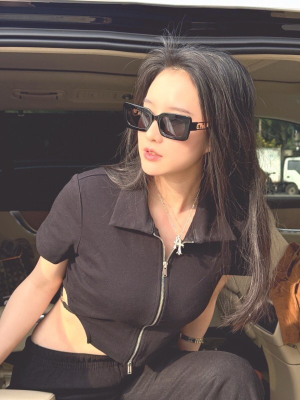 Fendi glasses -FENDI 01242F0D