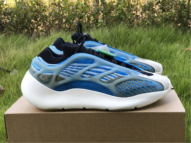 yeezy 700 Y eezy 700 V3 Arzareth G54850 Size 36 48 US5 US14C801