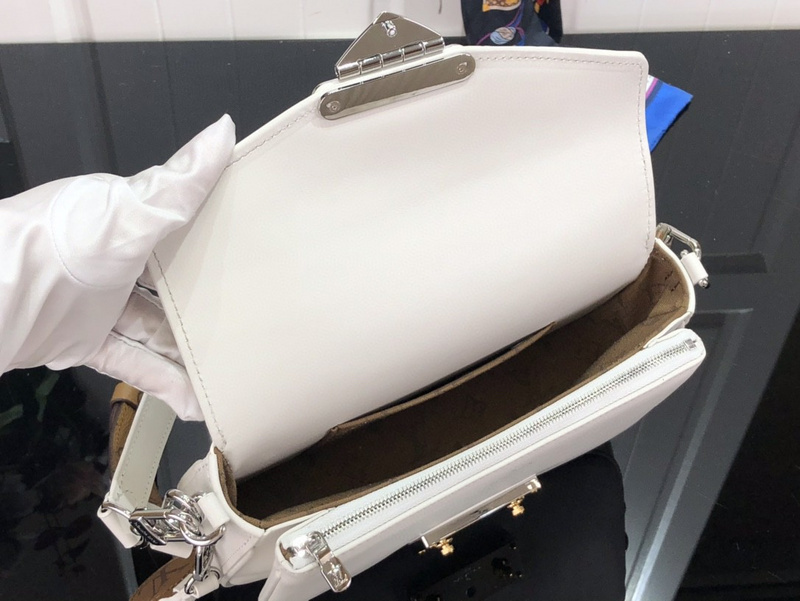 purses LV SWING M203931FF3