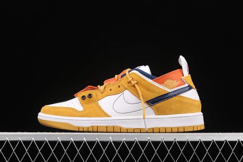 dunk 320 304292 110 SB DUNK LOW YELLOW ORANGE WHITE NAVY BLUE WOMAN 36 39 MAN 40 45 35FC