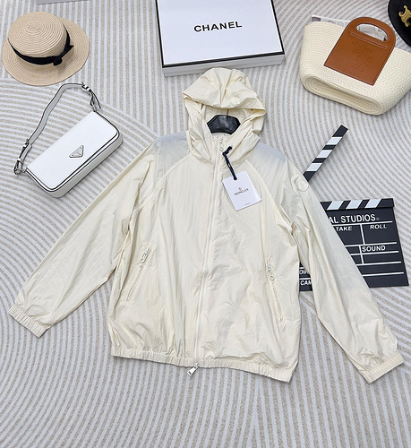 Moncler M0N﹡CLE﹡ COAT CA3E