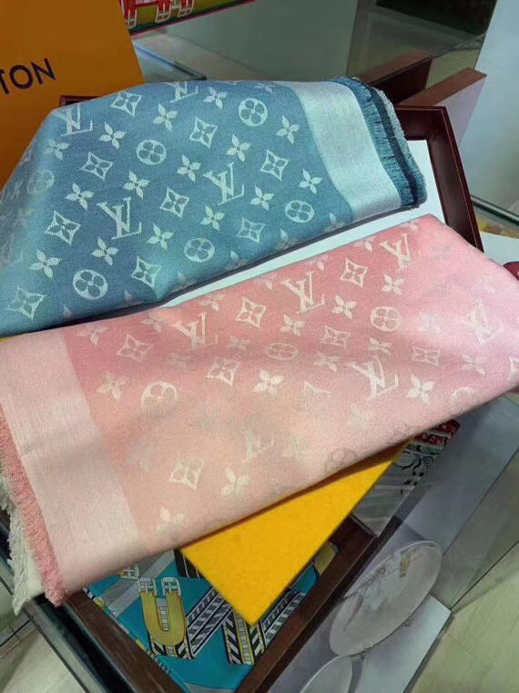 Brand Scarf and Blanket LV Scarf 111022JB60C