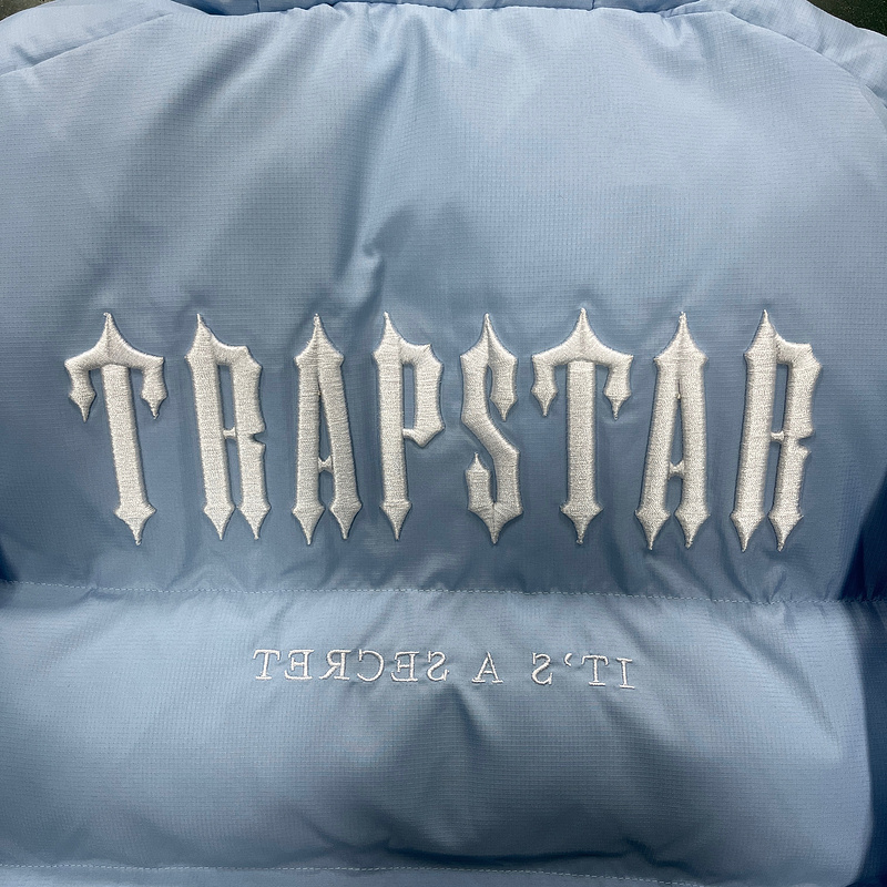 trapstar 380 WOMEN S DECODED HOODED PUFFER 2.0 JACKET ICE BLUE A651