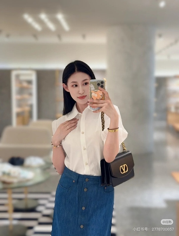 VALENTINO Women clothes -Valentino 00629BC2