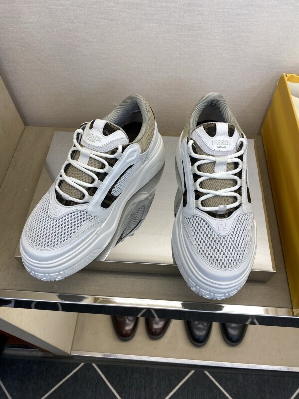 FENDI Men shoes -FENDI 0042916E