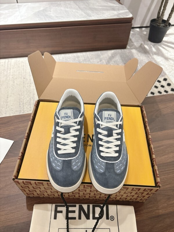 FENDI Men shoes -FENDI 00056679