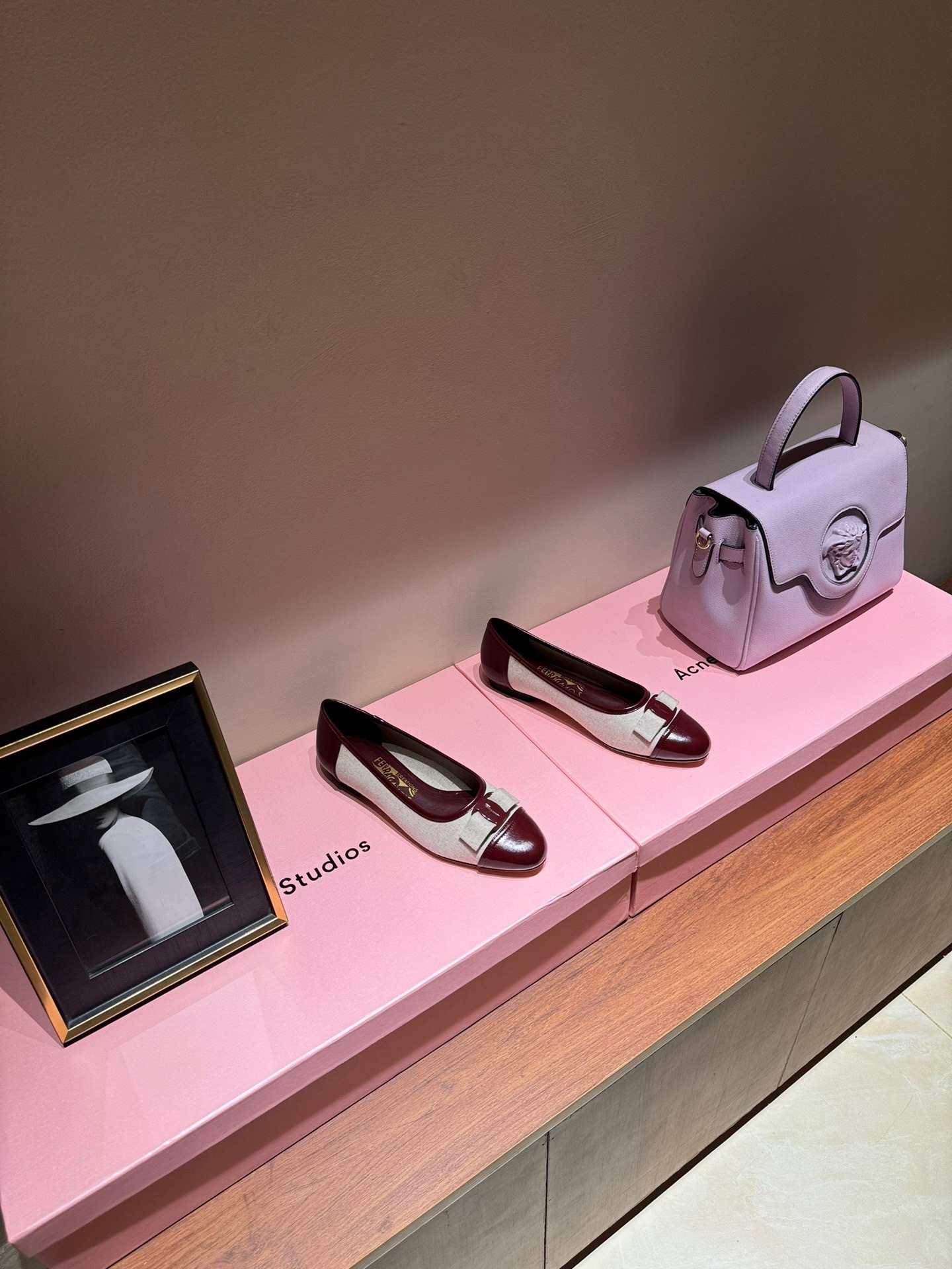 Ferragamo shoes Salvatore Ferragamo shoes size︰eu35-40 321626麦(5F14)