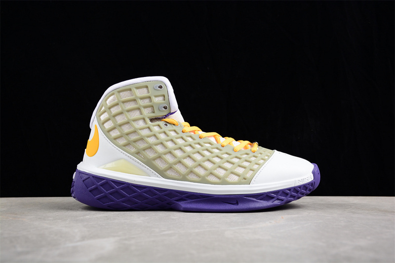 kobe 340 318090 072 ZOOM KOBE 3 LAKERS MTLLC SLVR CNYN GLD VRSTY PRPL MAN 40 46 A504