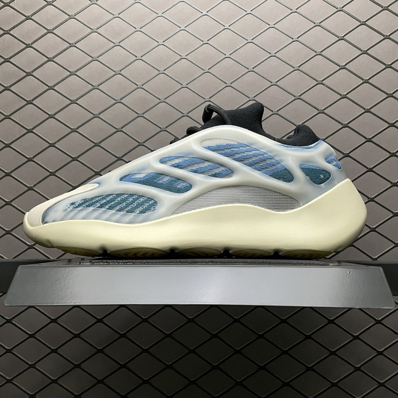 yeezy 700 53USD Adidas Yeezy 700V3GY0260 Size 36 469748