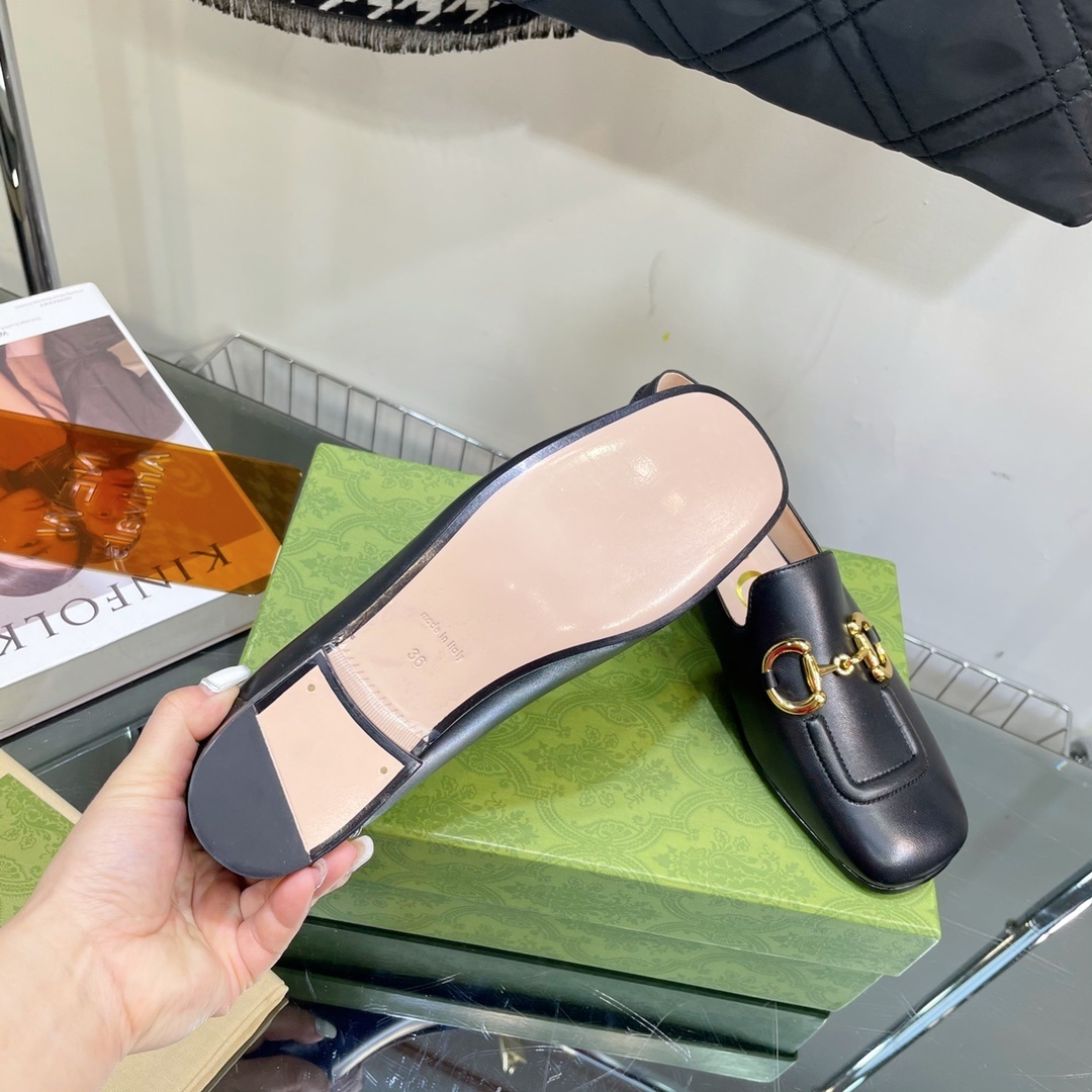 gucci shoes/sneakers-702