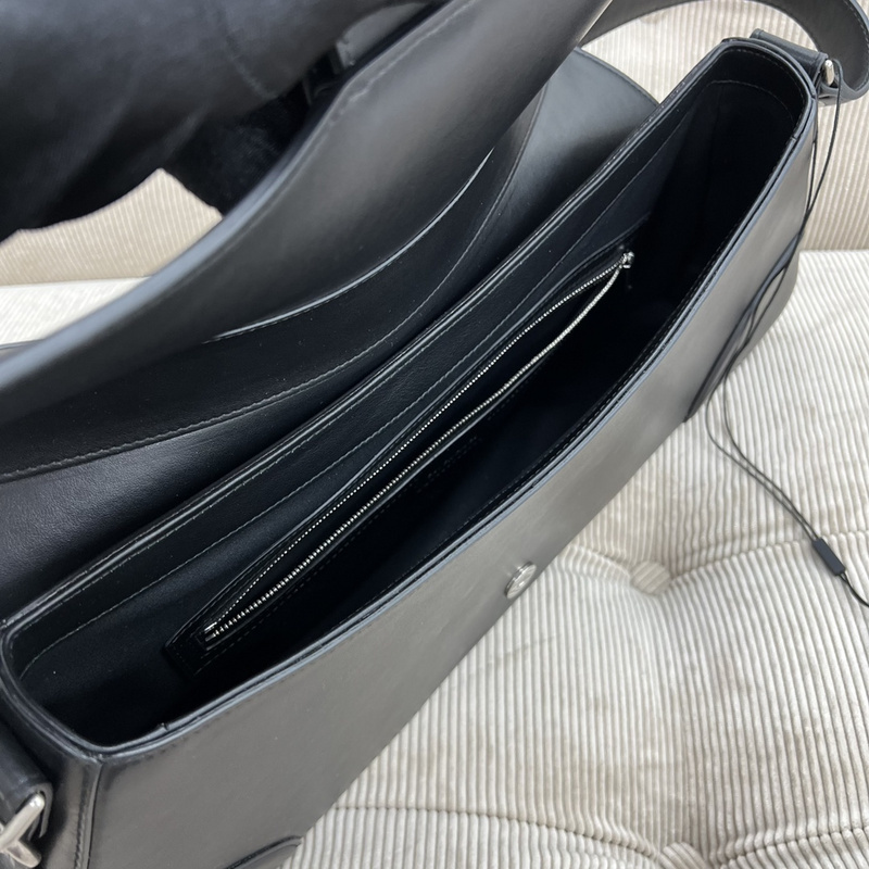 Balenciaga bags 𝐁𝐚𝐥𝐞𝐧 lindsayAxillarybag 774C