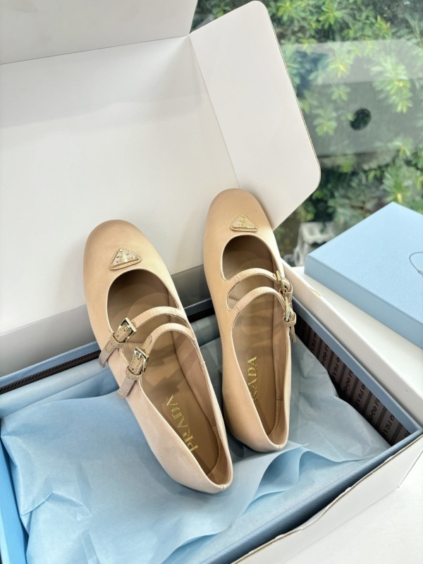 Prada Women shoes -PRADA 00587C1F