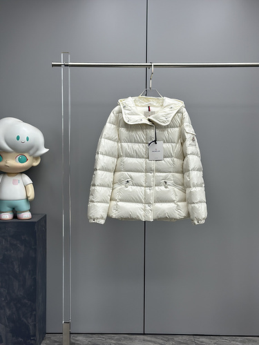 Moncler M0N﹡CLE﹡ COAT 88CC