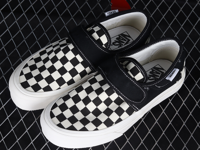 [VN0A3MVARJO]-[SLIP-ON 47 V DX ANAHEIM FACTORY BLACK CHECKERBOARD BLACK∕TRUE WHI...(1C3D)