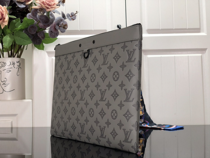 LV Clutch bag M81385(02F1)