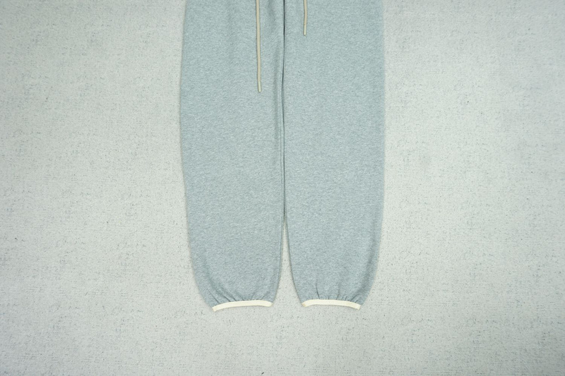FEAR OF GOD ￥148 FOG ESSENTIALS ss24(420E)