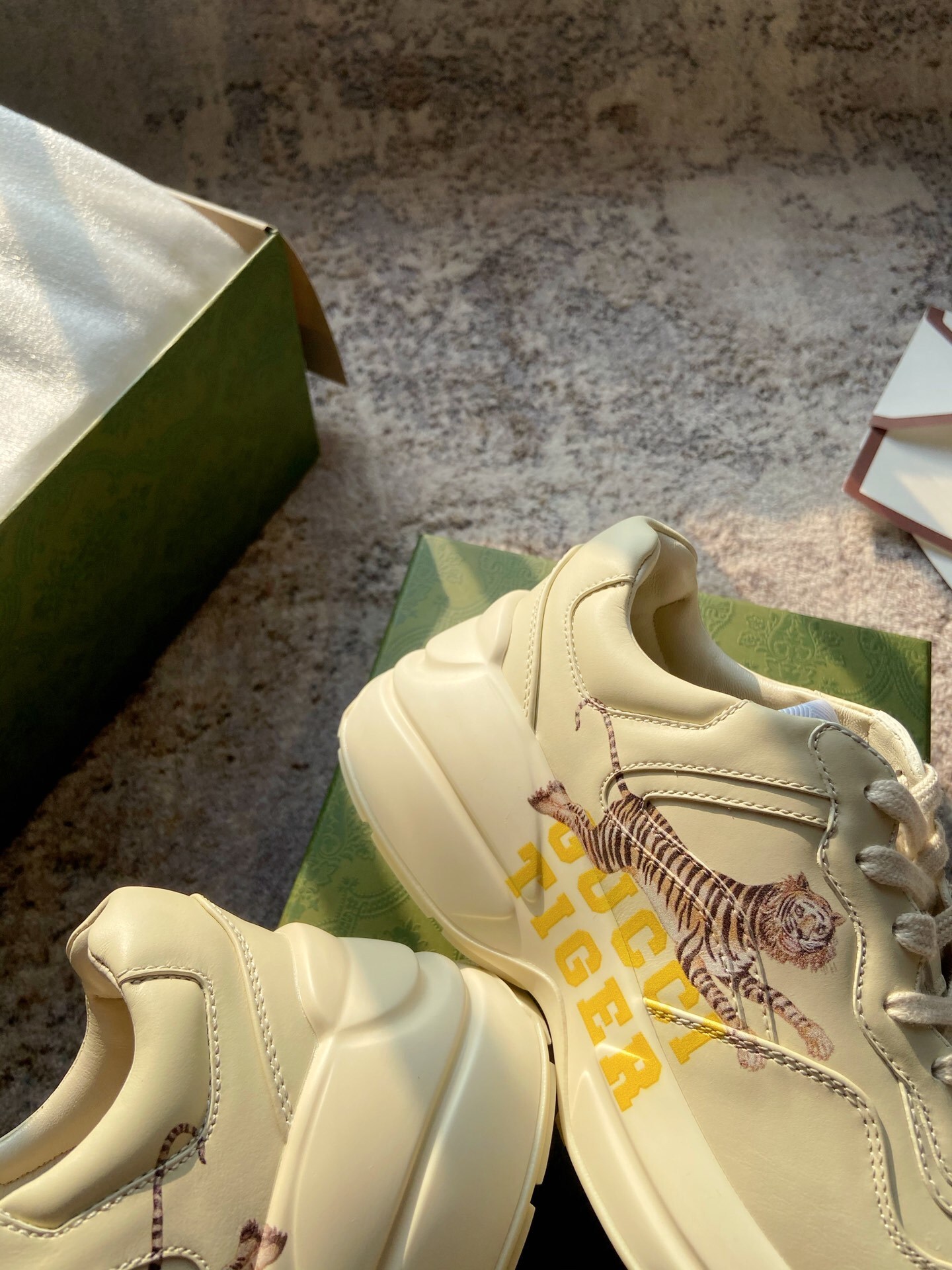 gucci shoes/sneakers-003