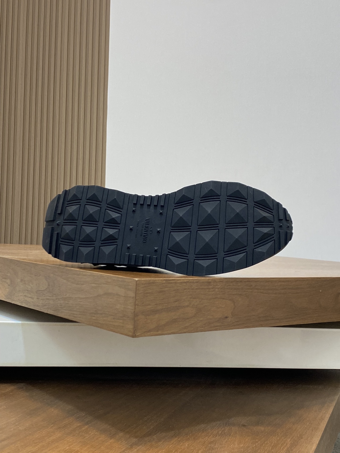 valentino shoes /sneakers-616