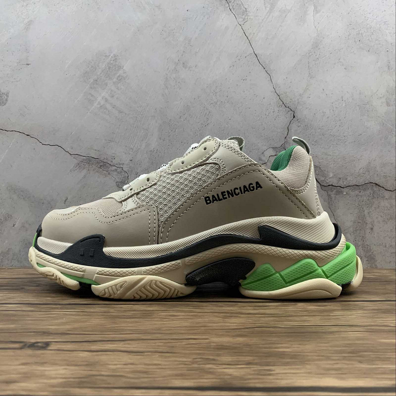 BALENCIAGA TRIPLE S 【470】[BA﹡LEN﹡CIAGA TRIPLE S DADSHOES GREY∕GREEN∕BEIGE-BLACK]-[WOMAN︰35-39]