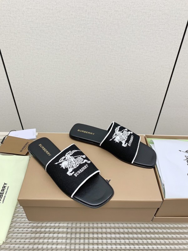 Burberry Women shoes -Burberry 0325A00