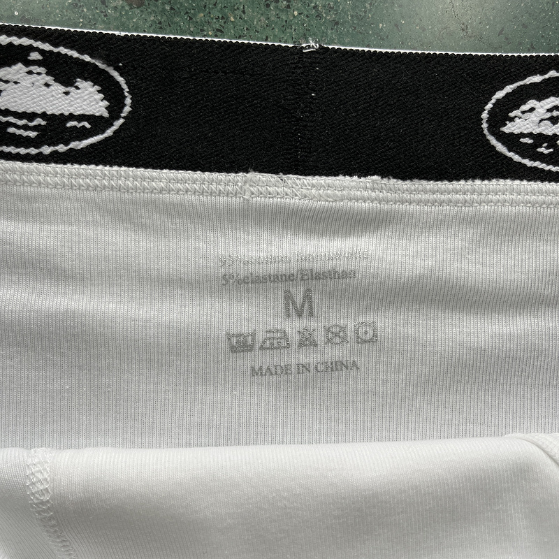 corteiz 85 3 PACK ALCATRAZ BOXERS-White AC46