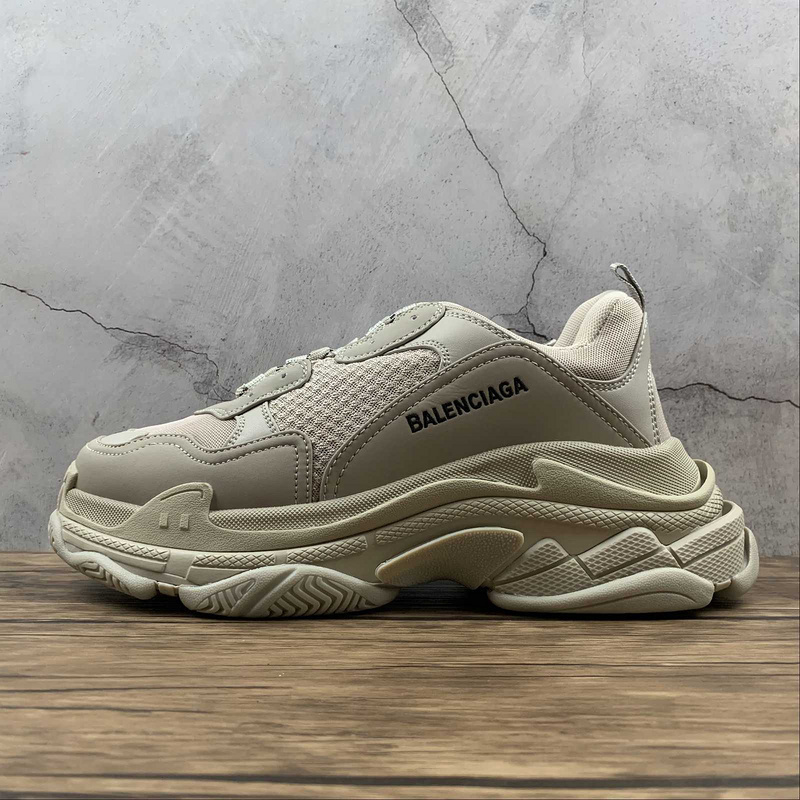 BALENCIAGA TRIPLE S 【470】[BA﹡LEN﹡CIAGA TRIPLE S SNEAKER DADSHOE BEIGE∕BEIGE∕BLACK]-[WOMAN︰35-3