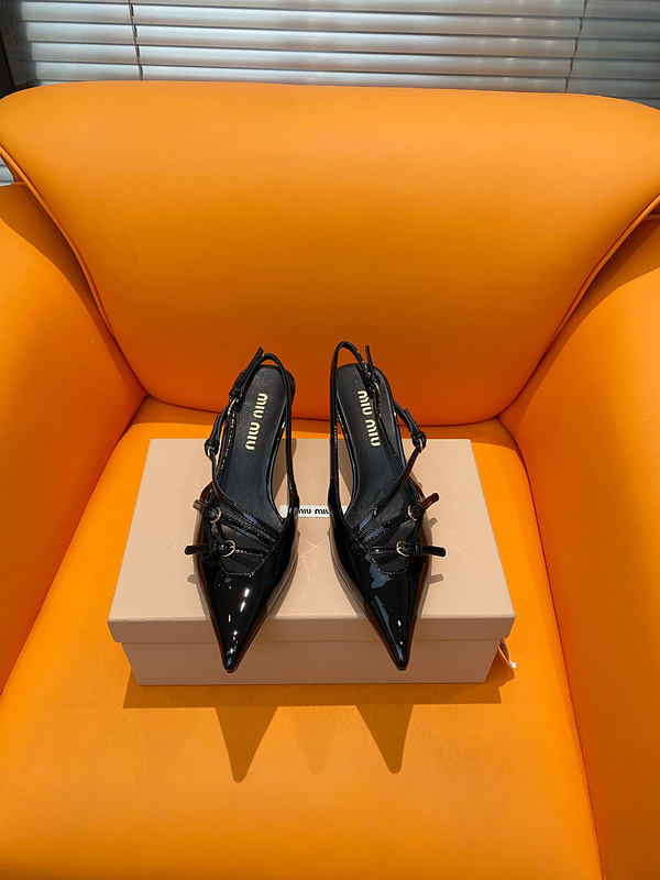 miu miu Miu sandals 35 40D370