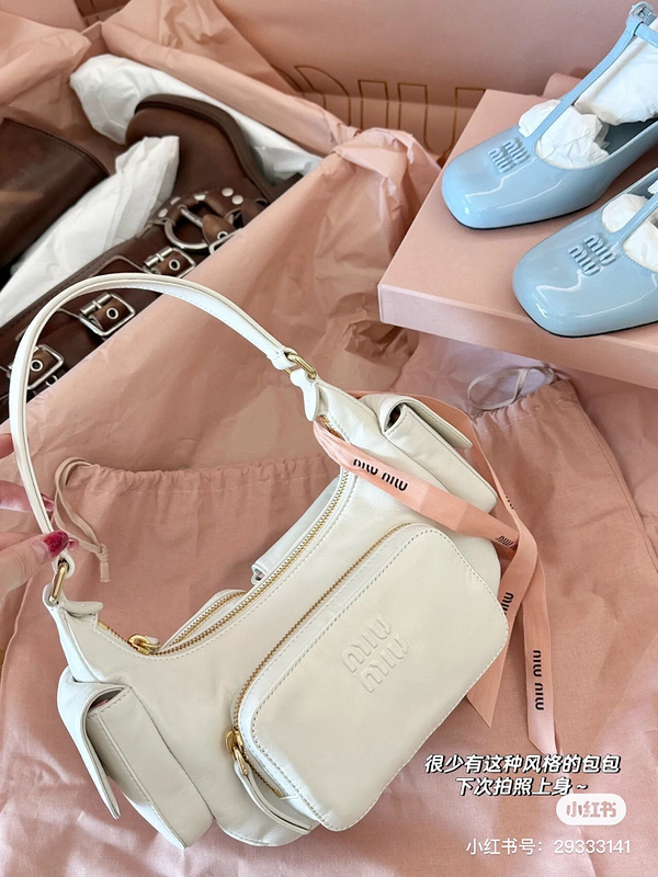 designer bags Size︰21.0x12.0x6.0cm E356