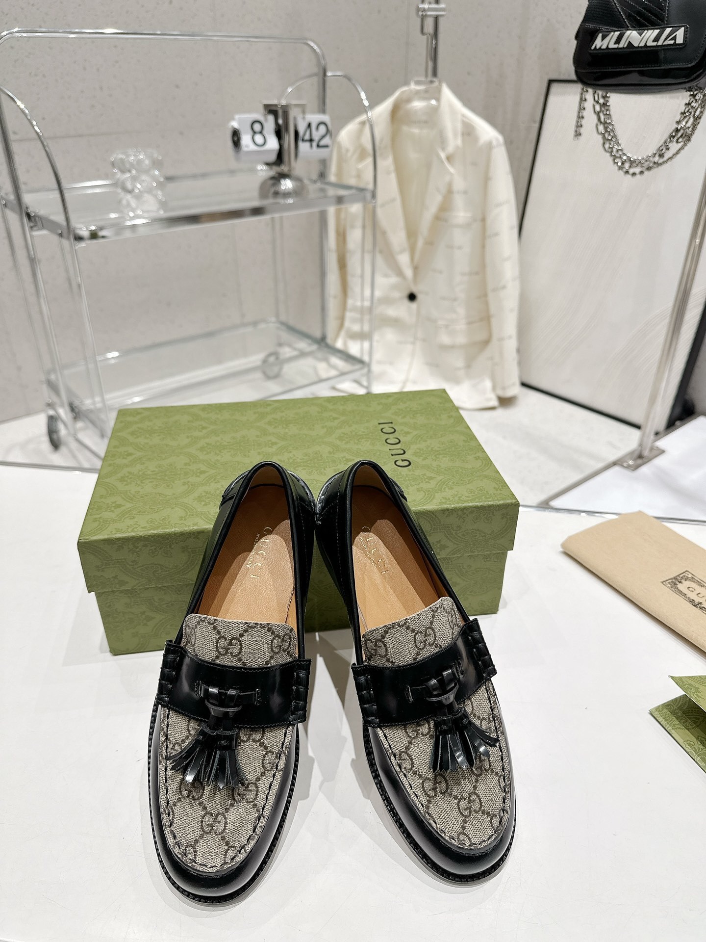 gucci shoes/sneakers-169