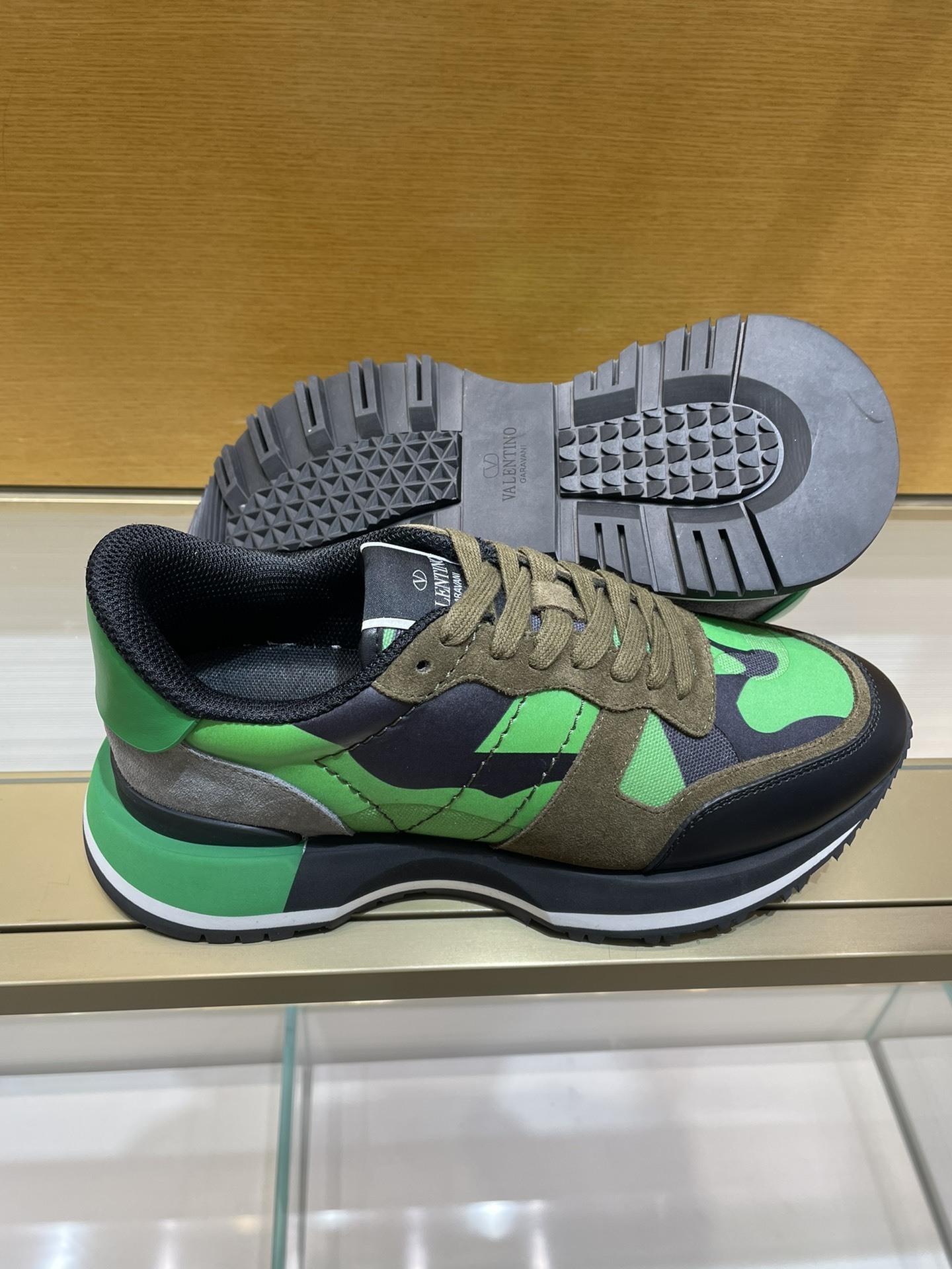 valentino shoes /sneakers-319