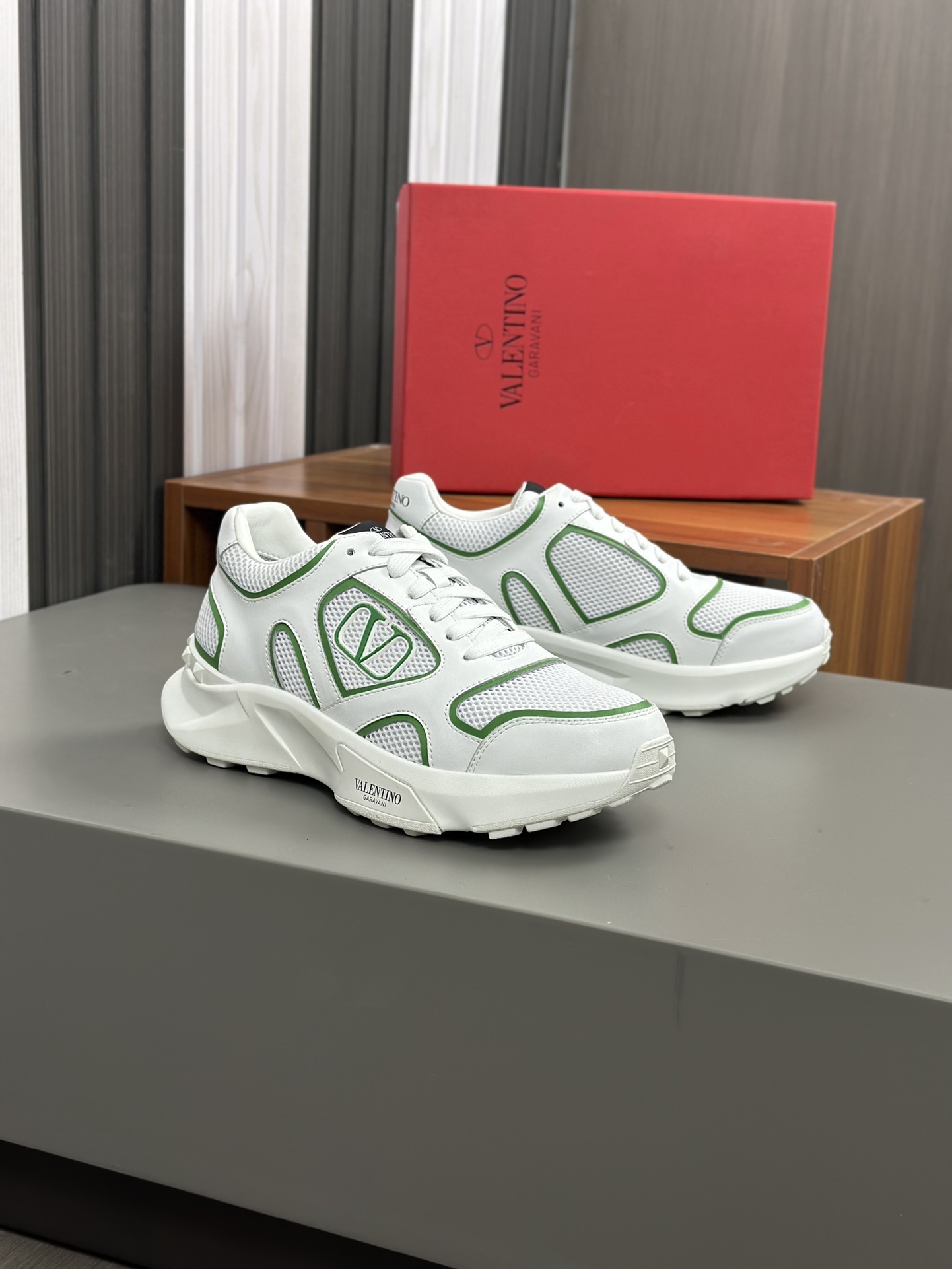 valentino shoes /sneakers-476