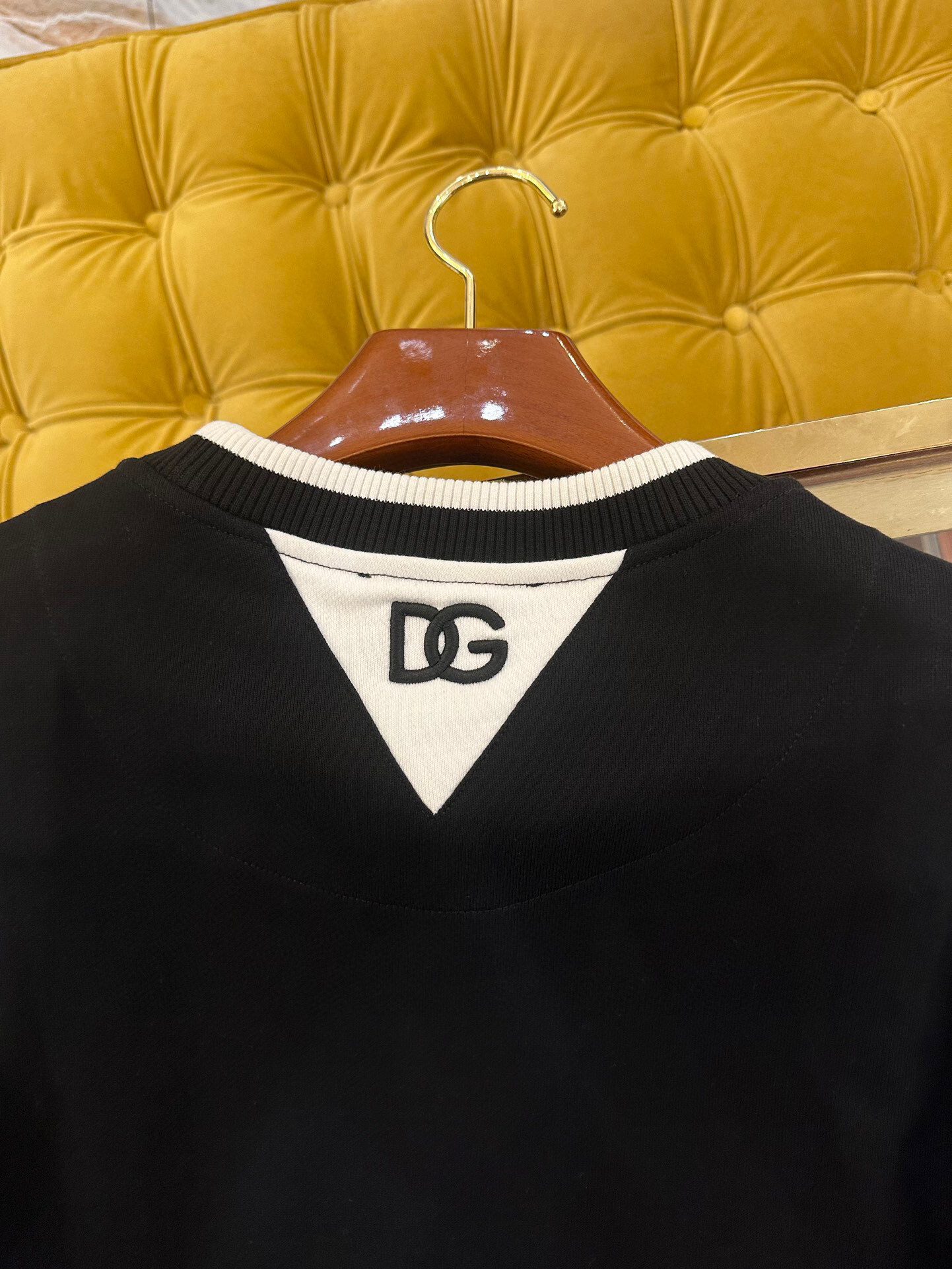 Dolce & Gabbana Clothes D﹡lce & Gabbana Sweater $160 0BDB