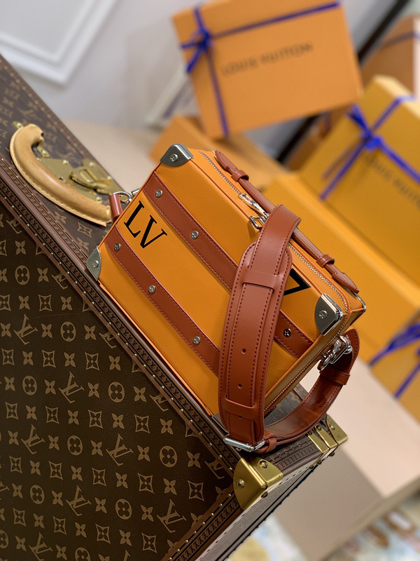 shoulder bag Lv shoulder bag9348