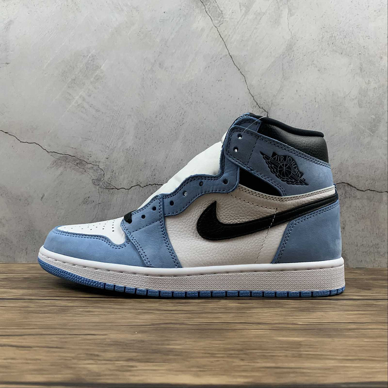 jordan 1 430 555088 134 AIR JORDAN 1 RETRO HIGH OG WHITE UNIVERSITY BLUE BLACK MAN 40 45 E6C2