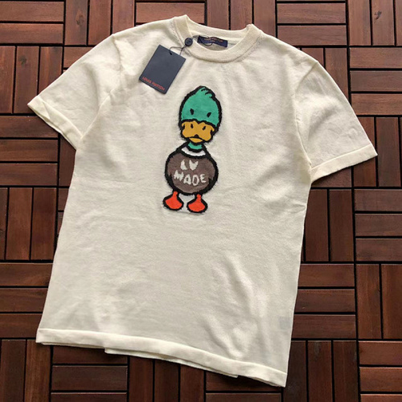 t shirts 148 L T SHIRT 11031474 im 168cm 55kg i wear size M in the phot 70AB