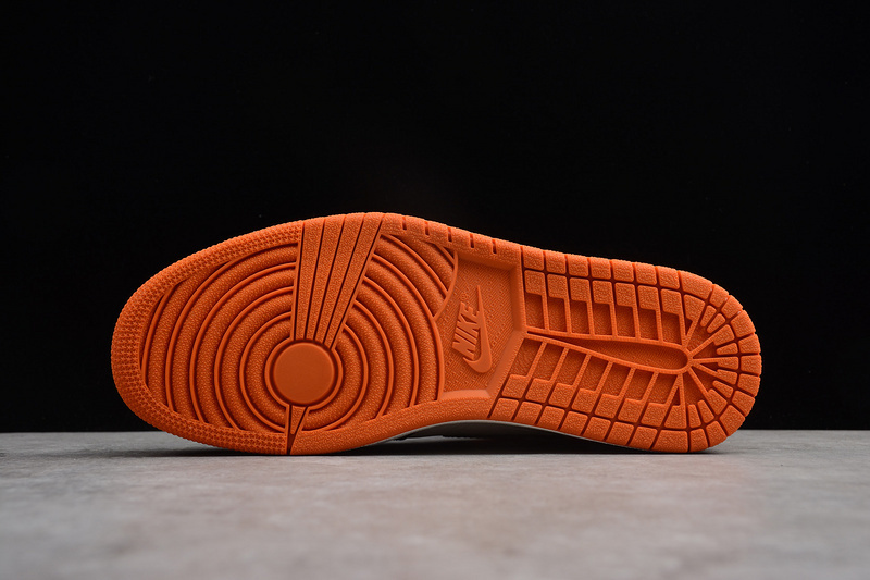 jordan 1 555088 005 ST AIR JORDAN 1 RETRO HIGH SHATTERED BACKBOARD BLACK STARFISH SAIL MAN 40