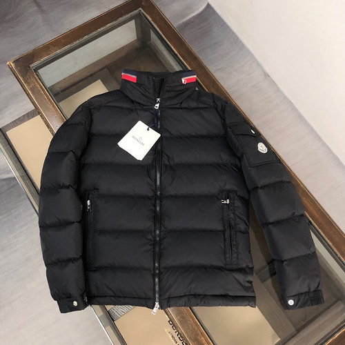 Moncler M0N﹡CLE﹡ COAT D3D1