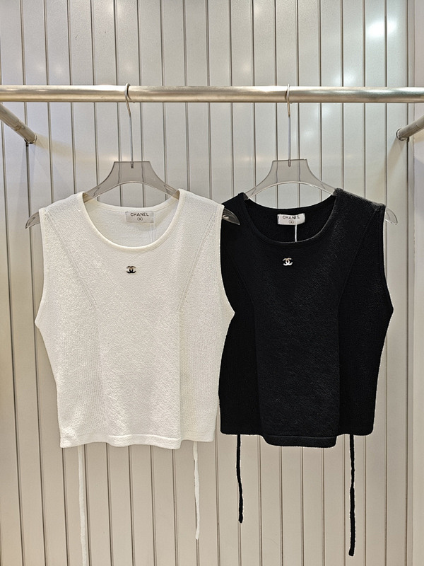 Chanel Women clothes Chanel 02403359