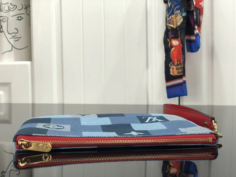 LV CITY POUCH M68761(3E7F)