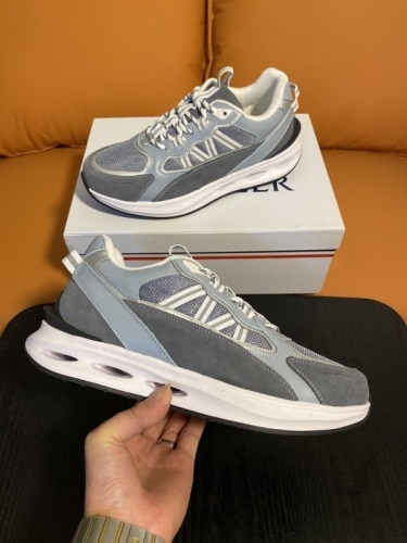 Moncler Men Shoes -MONCLER 0116D006