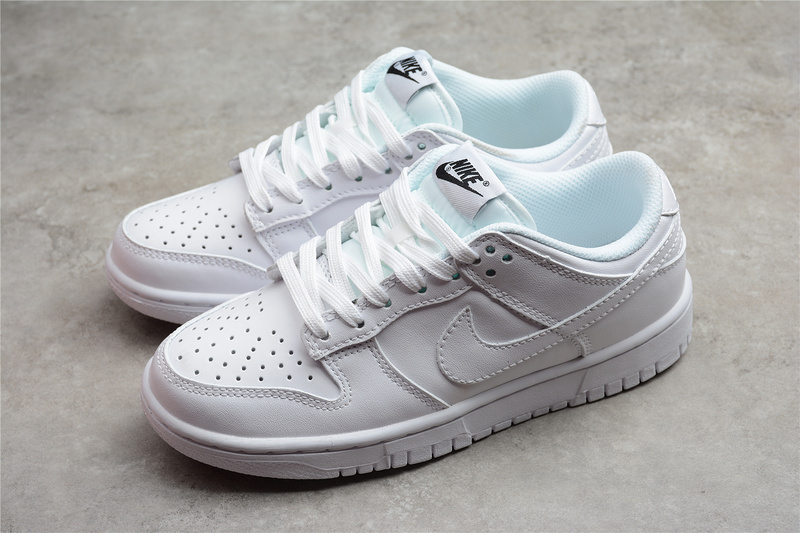 dunk 300 DD1503 109 DUNK LOW WHITE WHITE WHITE WOMAN 36 39 MAN 40 46 03D4