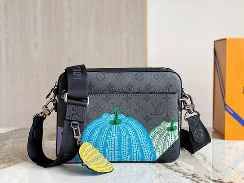 shoulder bag Lv shoulder bag8465