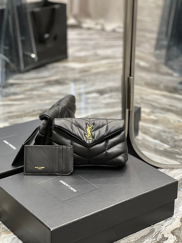 ysl Loulou Puffer 245USDB59C